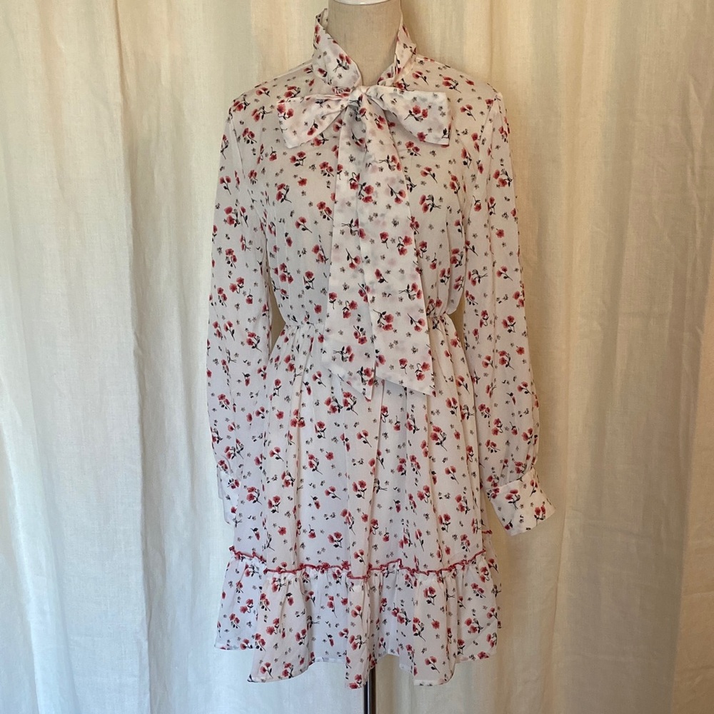 Simplee Floral Dress NWT